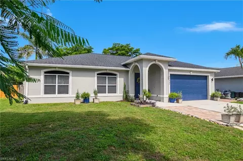 26545 Saville Ave, Bonita Springs, FL 34135