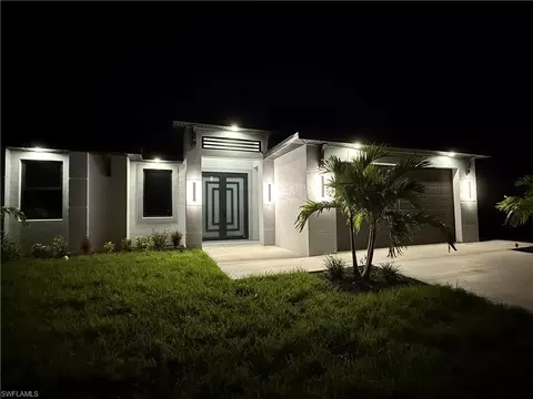 912 NE 14th Ave, Cape Coral, FL 33909