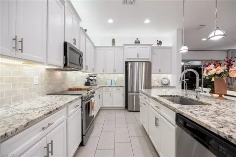 3620 Pilot Cir, Naples, FL 34120 photo 21