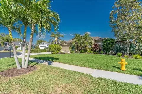 Exterior - 834 Coldstream Ct, Naples, FL 34104 photo 17 of 19