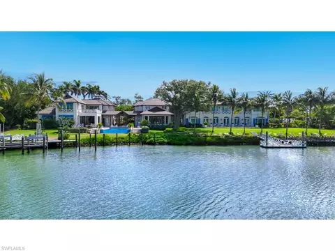4296 Cutlass Ln, Naples, FL 34102