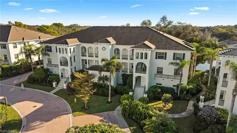 780 Bentwater Cir #102, Naples, FL 34108