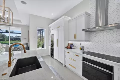 Kitchen - 6003 Hammock Isles Cir, Naples, FL 34119 photo 3 of 4