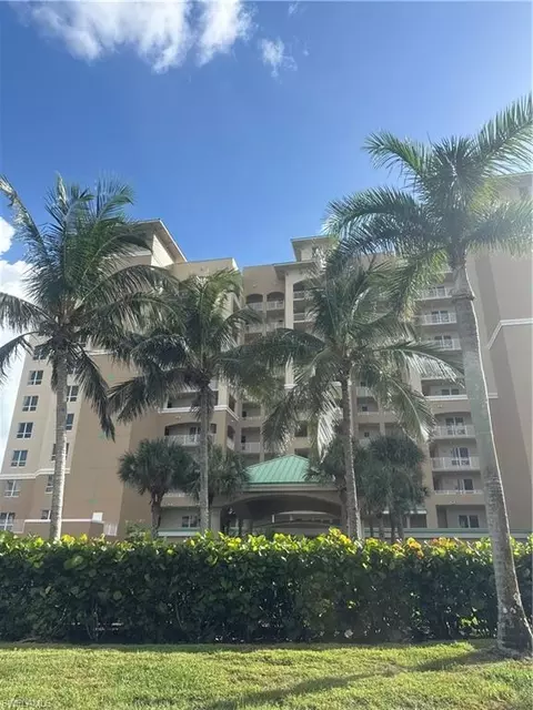 4182 Bay Beach Ln #746, Fort Myers Beach, FL 33931