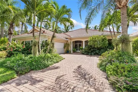 8000 Wilfredo Ct, Naples, FL 34114