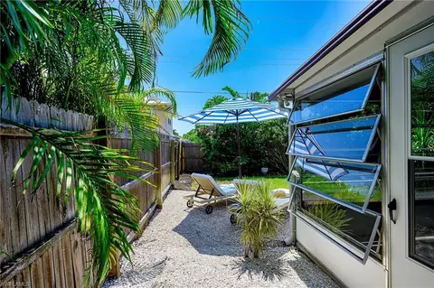 Exterior - 686 95th Ave N, Naples, FL 34108 photo 6 of 9