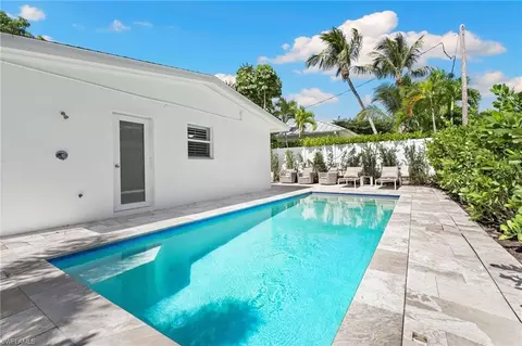 725 Central Ave, Naples, FL 34102 photo 9