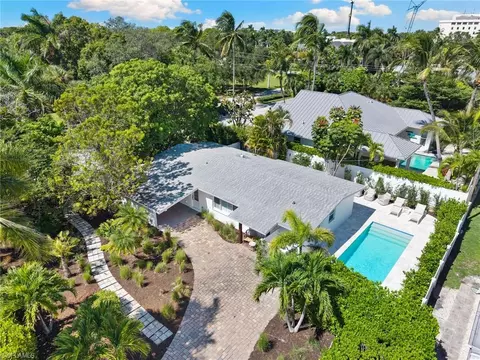 725 Central Ave, Naples, FL 34102 photo 5