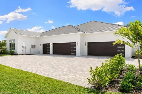 Exterior - 2337 Anthony Ct, Naples, FL 34109 photo 11 of 11