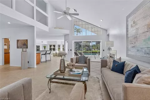 522 Cormorant Cv, Naples, FL 34113