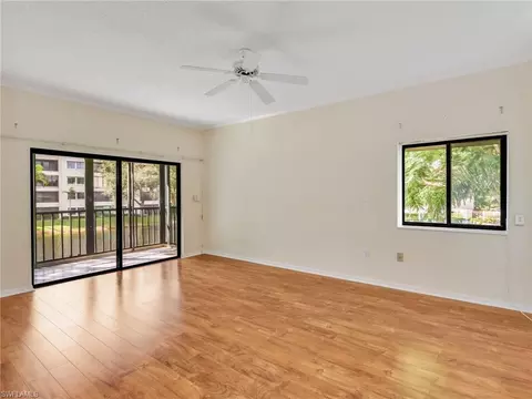 900 Arbor Lake Dr #9-206, Naples, FL 34110