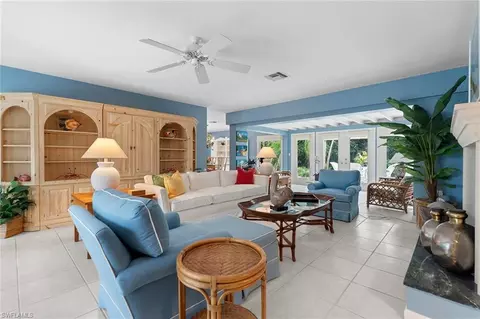 Living - 280 4th Ave N, Naples, FL 34102 photo 3 of 4