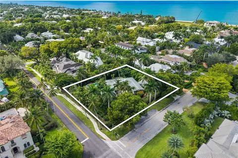 View/Area - 280 4th Ave N, Naples, FL 34102 photo 2 of 8