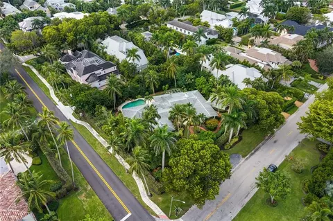 View/Area - 280 4th Ave N, Naples, FL 34102 photo 8 of 8