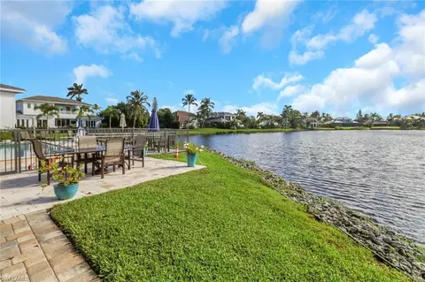 Exterior - 4160 Crayton Rd #A4, Naples, FL 34103 photo 2 of 4