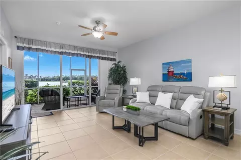 9185 Michael Cir #1203, Naples, FL 34113