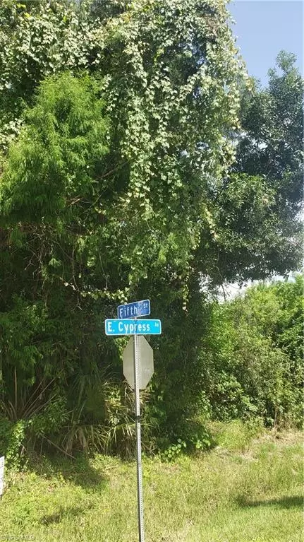 13201 5th St, Fort Myers, FL 33905