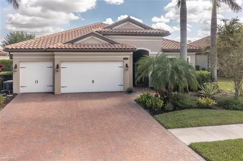 1422 Mockingbird Dr, Naples, FL 34120 photo 2