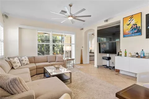 8193 Valiant Dr, Naples, FL 34104 photo 6