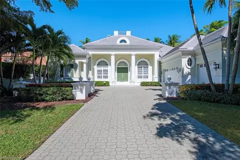 309 Little Harbour Ln, Naples, FL 34102