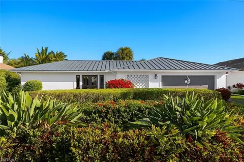 1525 Osprey Ave, Naples, FL 34102