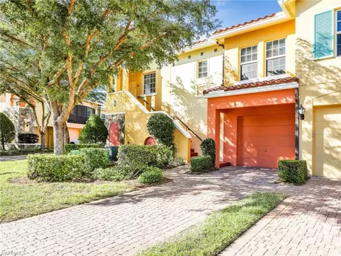 8540 Via Lungomare Cir #202, Estero, FL 33928