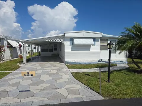56 Enchanting Blvd #E-56, Naples, FL 34112