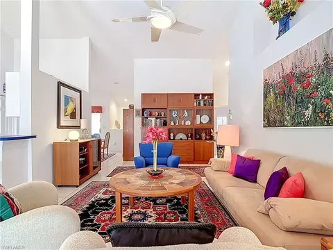 5300 Andover Dr #202, Naples, FL 34110