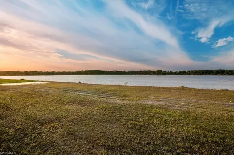 625 Shady Hollow Blvd W, Naples, FL 34120