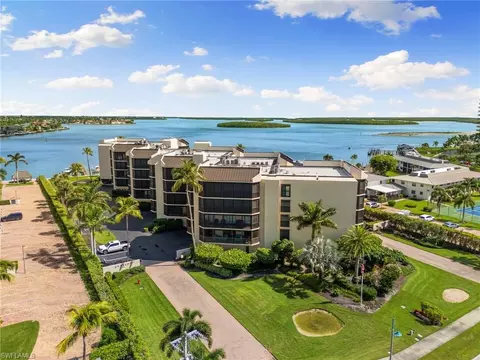 961 Collier Ct #107, Marco Island, FL 34145