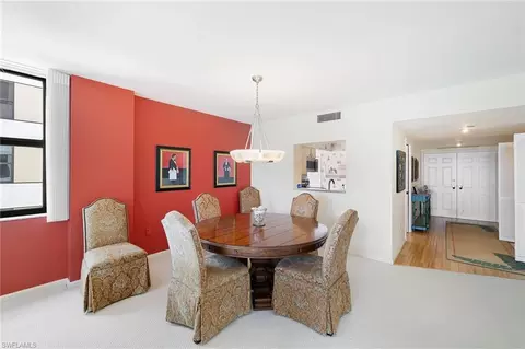 Dining - 3100 Gulf Shore Blvd N #303, Naples, FL 34103 photo 2 of 3