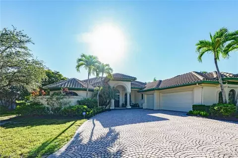 3022 Gainesborough Ct, Naples, FL 34105