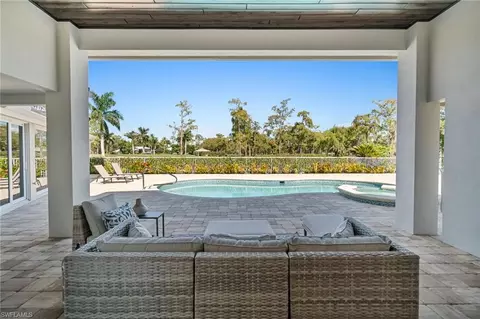 4467 Silver Fox Dr, Naples, FL 34119 photo 34