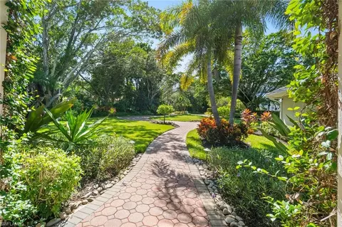 4467 Silver Fox Dr, Naples, FL 34119 photo 44