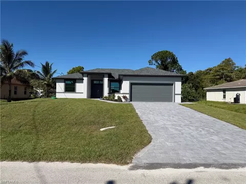 817 Atherton Ave, Lehigh Acres, FL 33971
