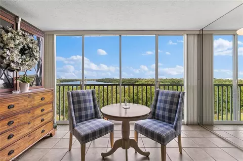 100 Stevens Landing Dr #305, Marco Island, FL 34145