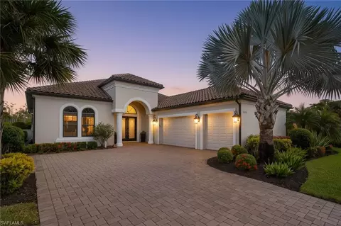 9450 Galliano Ter, Naples, FL 34119