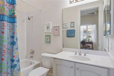 Bath - 8465 Mallards Way, Naples, FL 34114 photo 3 of 3