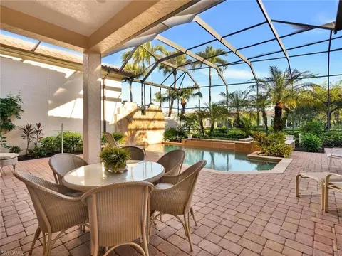 9113 Terrabella Ct, Naples, FL 34109