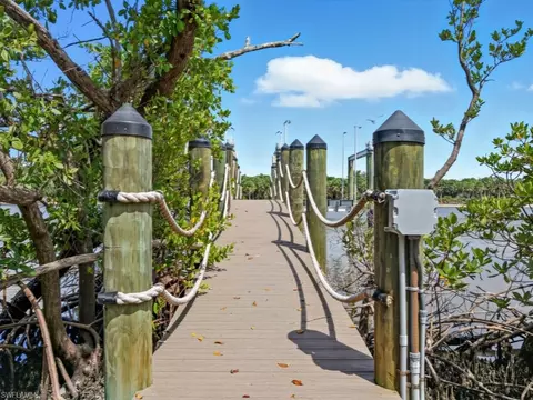 Keewaydin, Naples, FL 34113 photo 17