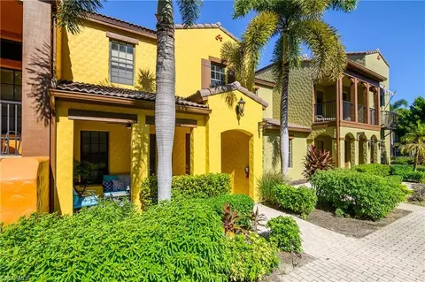 9107 Capistrano St S #7806, Naples, FL 34113