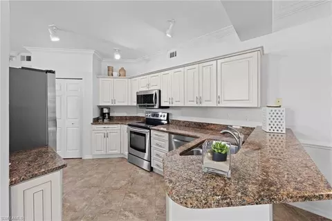 975 Eastham Way #E104, Naples, FL 34104 photo 13