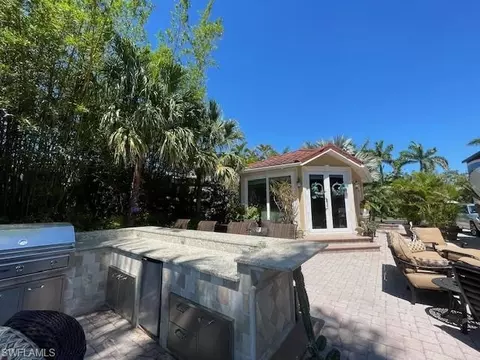 4873 Southern Breeze Dr, Naples, FL 34114 photo 6