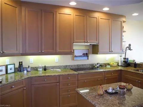 Kitchen - 445 Cove Tower Dr #1702, Naples, FL 34110 photo 2 of 6