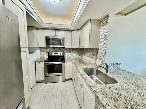 3625 Boca Ciega Dr #110, Naples, FL 34112