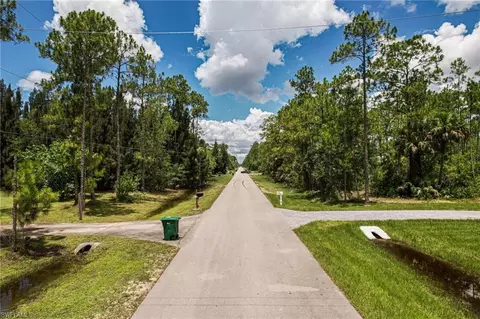 6 Ave NE, Naples, FL 34120