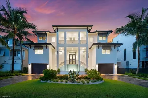 175 Conners Ave, Naples, FL 34108