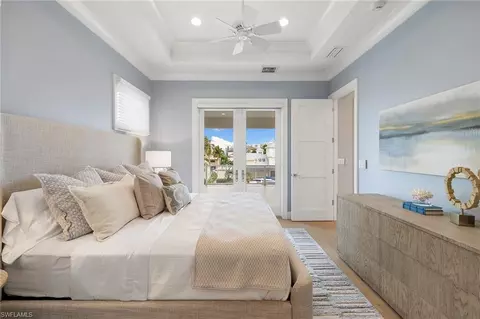 Bedroom - 175 Conners Ave, Naples, FL 34108 photo 5 of 8