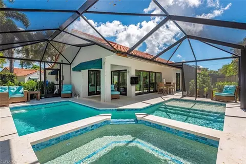 748 Reef Point Cir, Naples, FL 34108