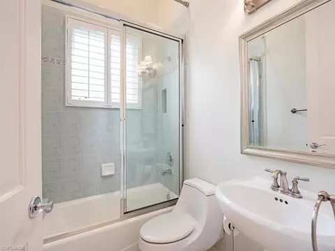 Bath - 2080 Gordon Dr, Naples, FL 34102 photo 4 of 5